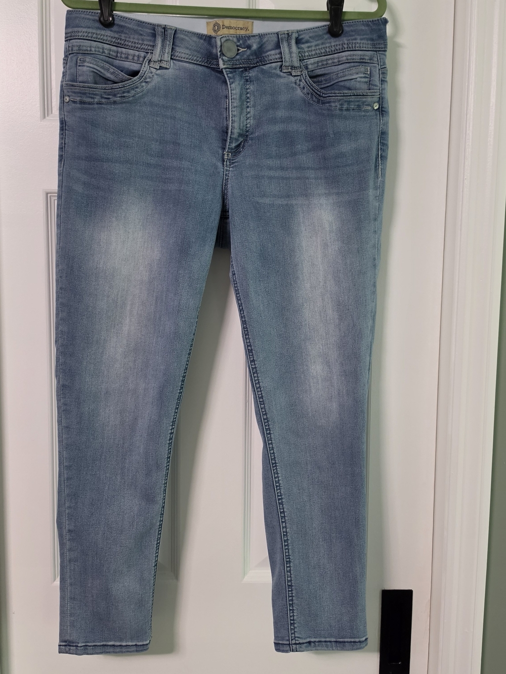 Democracy Light Blue Skinny Jeans, size 14